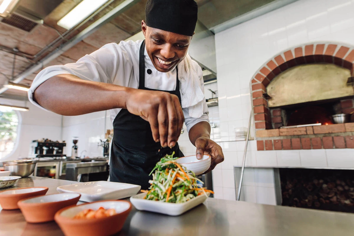 An employee preparing food for the restaurant